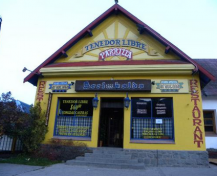 mozos-muy-atentos-Opiniones-de-viajeros-sobre-Arcimboldo-El-Bolsón-TripAdvisor